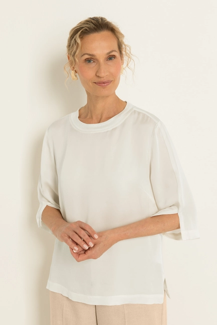 Satijnachtige blouse met driekwartmouwen