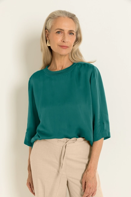 Satijnachtige blouse met driekwartmouwen