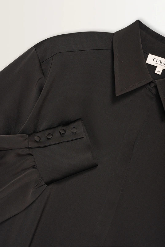 Satijnen blouse met ballonmouwen