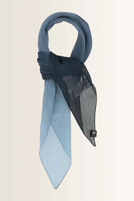 Shawl met subtiel kleurverloop Fraas