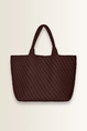 Shopper met vlechtstructuur
