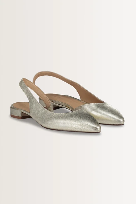 Slingbacks