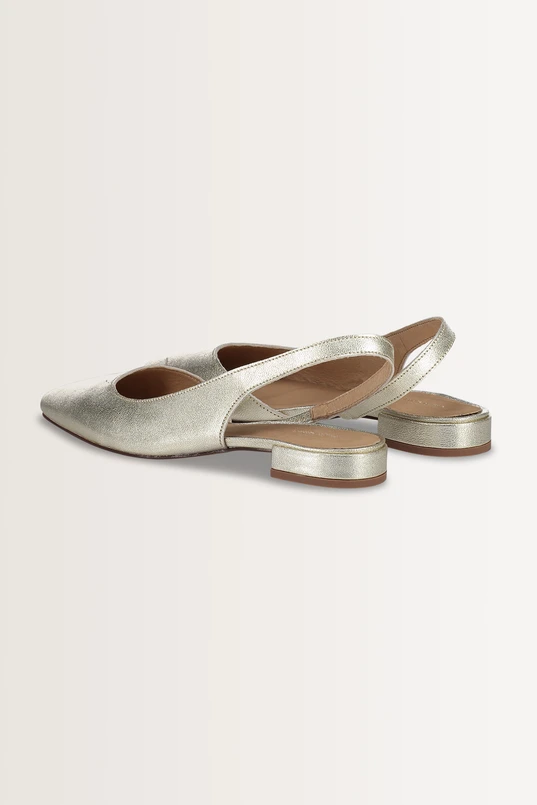 Slingbacks