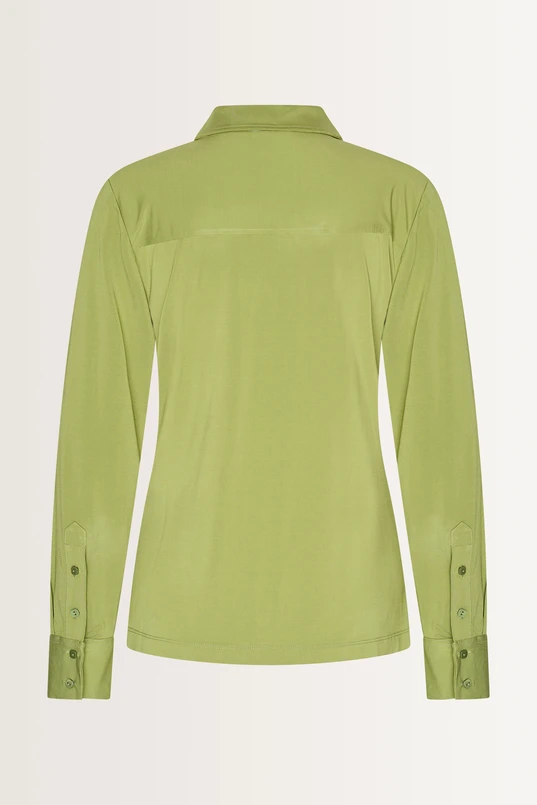 Soepelvallende blouse klassieke kraag