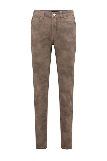 Sue Skinny spray print