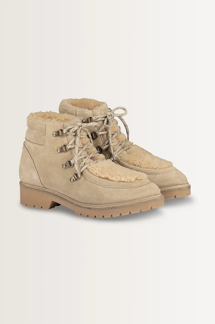 Teddy boots
