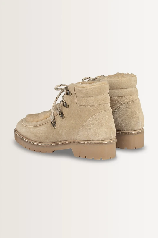 Teddy boots