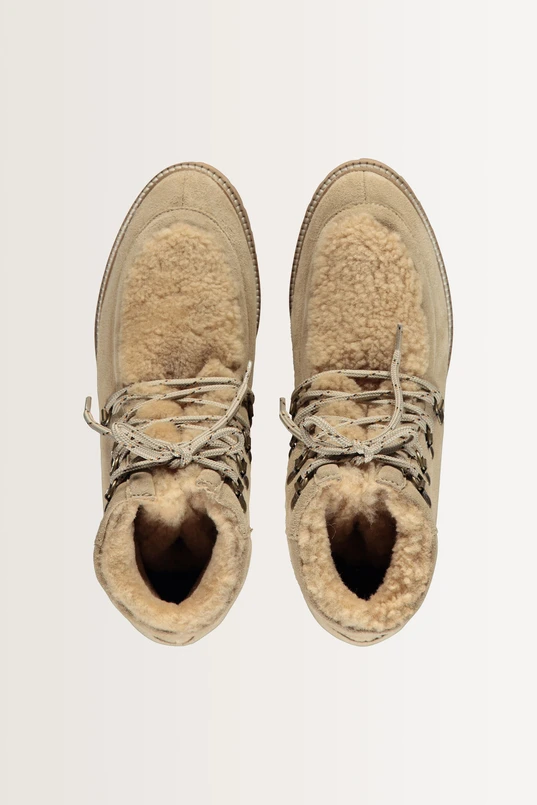 Teddy boots