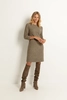 Textuur jurk met metallic accenten