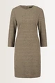 Textuur jurk met metallic accenten