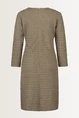 Textuur jurk met metallic accenten