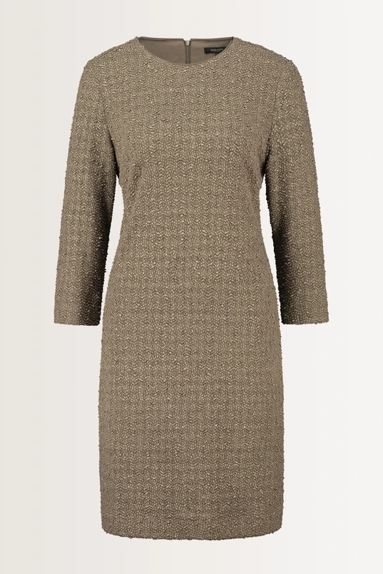 Textuur jurk met metallic accenten