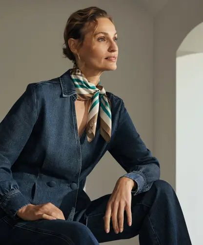 TIMELESS TEAL
