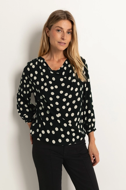 Top met polkadot print