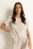 Top met slangenprint