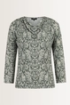 Top met slangenprint