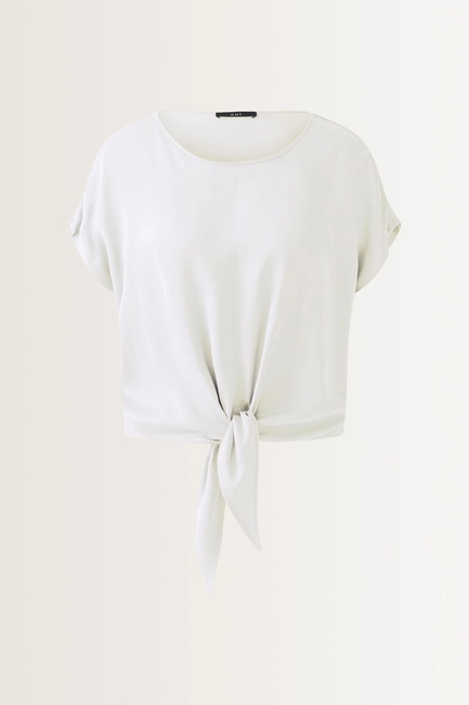 Top met strikdetail