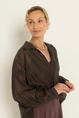 Transparante blouse met brede kraag