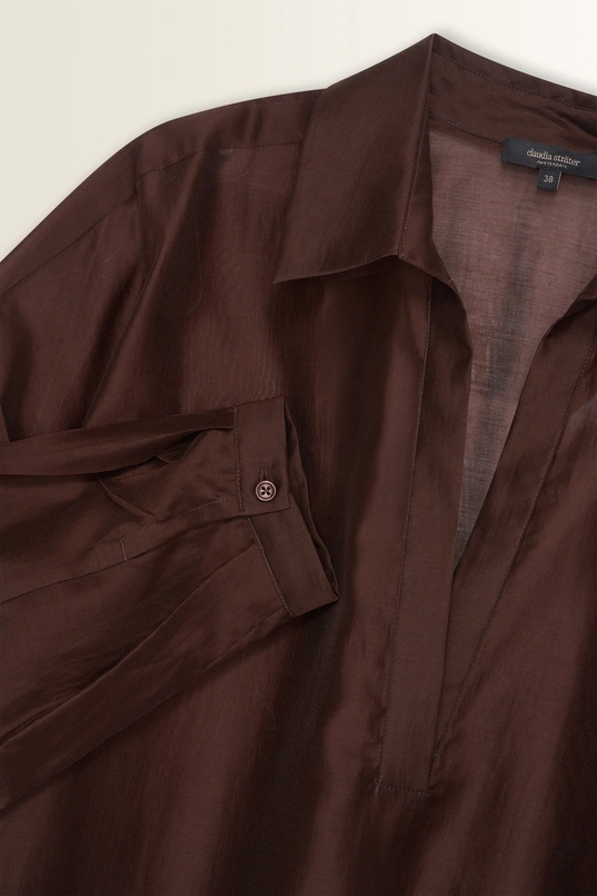 Transparante blouse met brede kraag