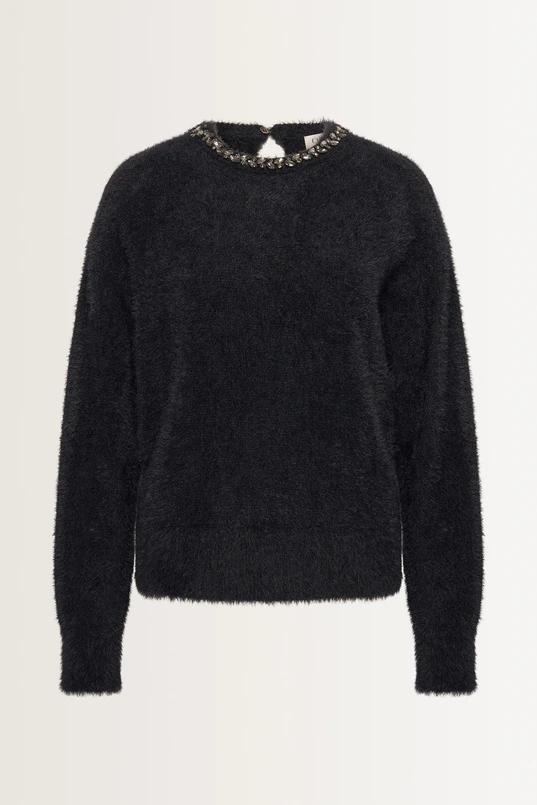 Trui met steentjeskraag