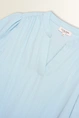 V-hals blouse in lichte structuur