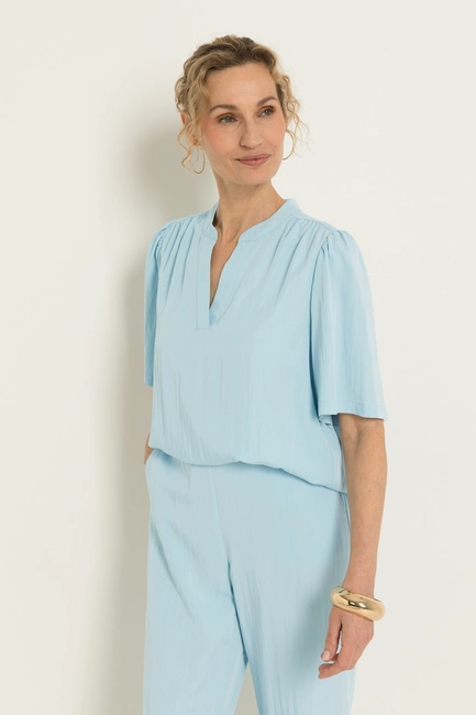 V-hals blouse in lichte structuur