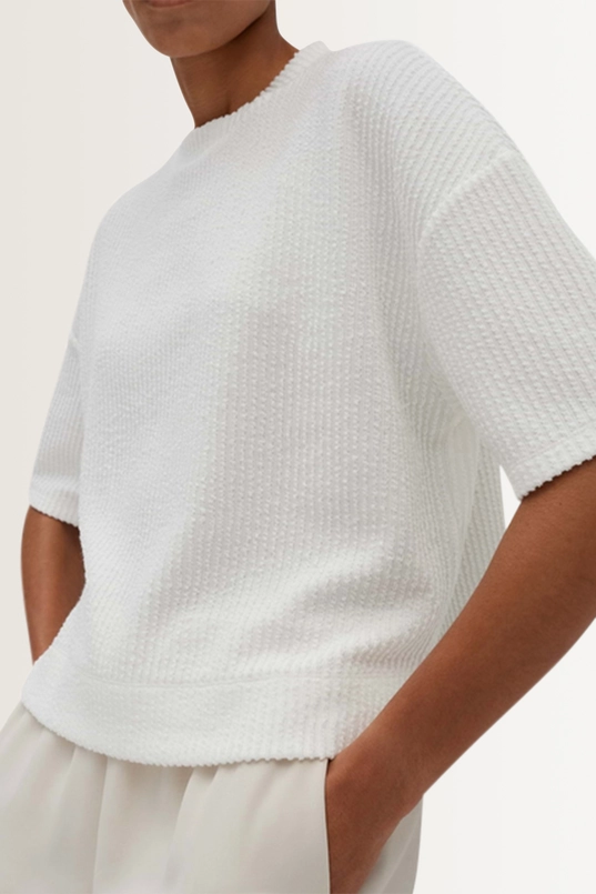 Verkorte blouse met structuur Keveluna detail Someday