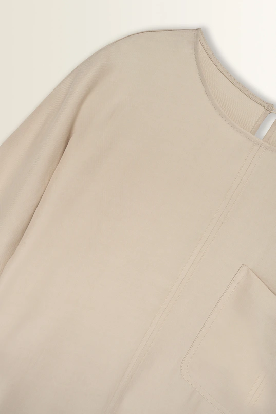 Vleermuismouw blouse met borstzak