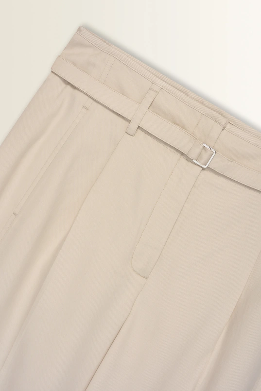 Wijde pantalon met ceintuur