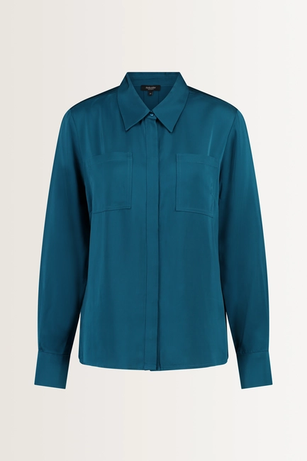 Zijdezachte blouse met borstzakken