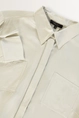 Zijdezachte blouse met kraalaccent